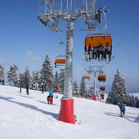 Апартаменты In Near Lift Яхимов